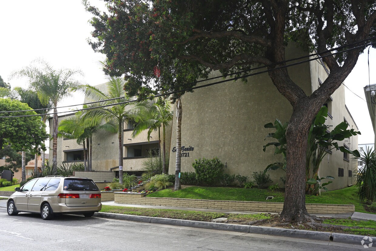 Building Photo - San Bonito Apartments