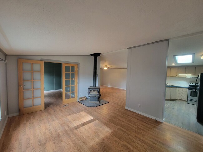 Building Photo - 2 Bedroom, 2 Bathroom in the Cusick Countr...