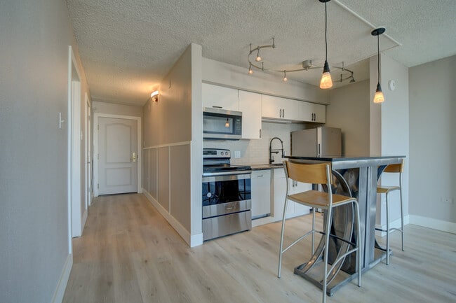 remodeled kitchen - 1020 15th St