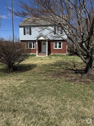 Building Photo - 670 County Rte 1