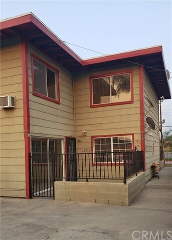 Building Photo - 821 S Lark Ellen Ave
