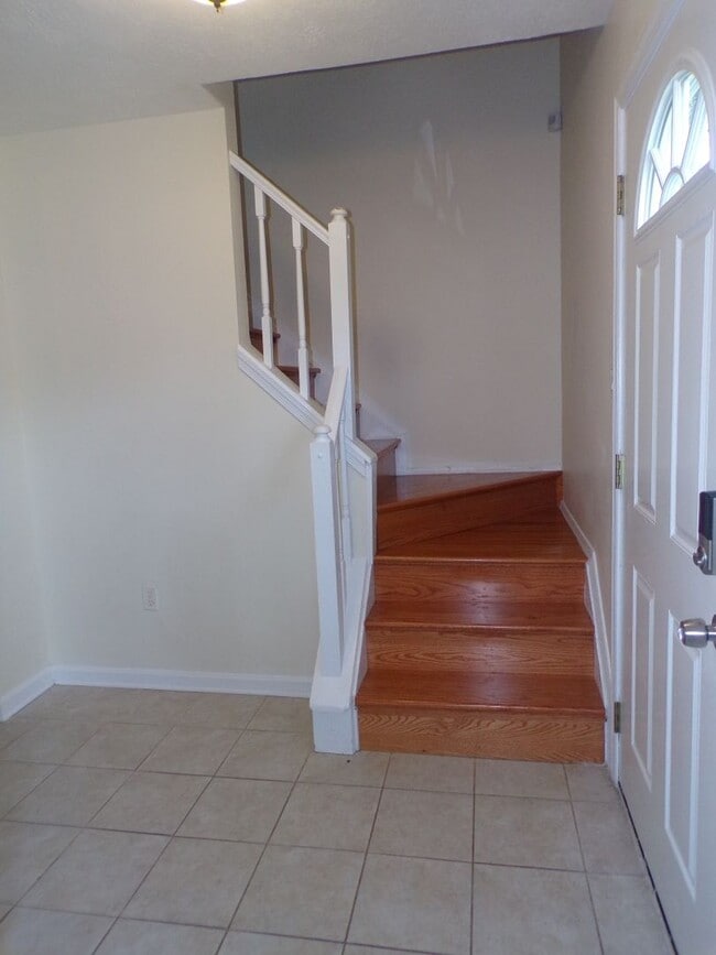Building Photo - 9/7 app approved - Bowie 3bed/2.5bath Sing...