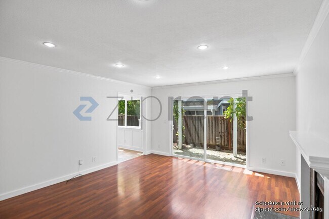 Foto del edificio - 426 W Campbell Ave