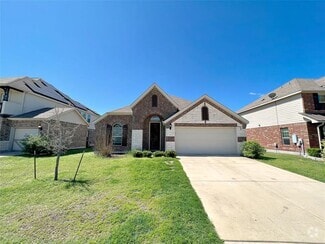 Building Photo - 709 N Emory Cove