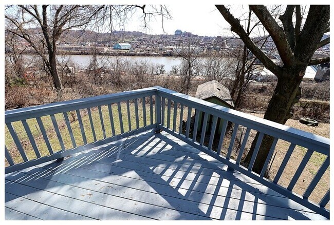 Foto del edificio - 107 Shoup St