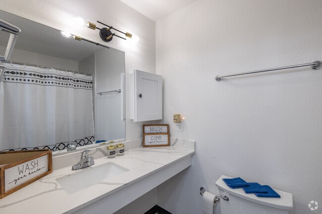 Bathroom - The Passages at Rye