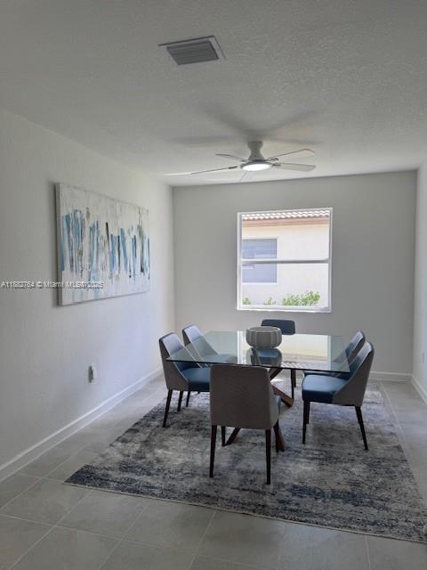 Foto del edificio - 2225 SE 30th St