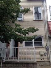 Building Photo - 1232 S Clinton Ave