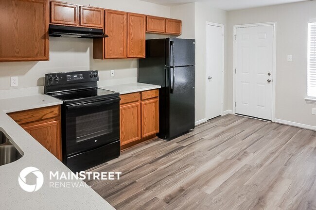 Building Photo - 8122 Arrington Forest Ln
