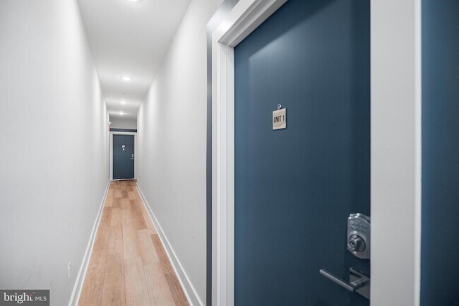 Photo - 1924 N 6th St Apartment