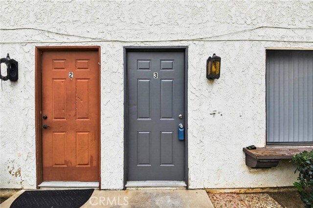 Foto del edificio - 160 Greentree Ln