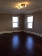 Building Photo - 305 1st St