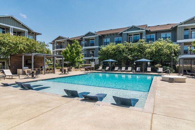 Building Photo - Landing at Double Creek