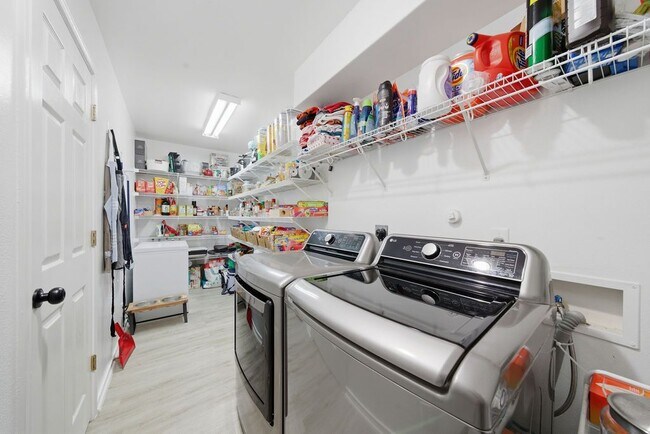 Foto del edificio - 3914 Bear Oak Path