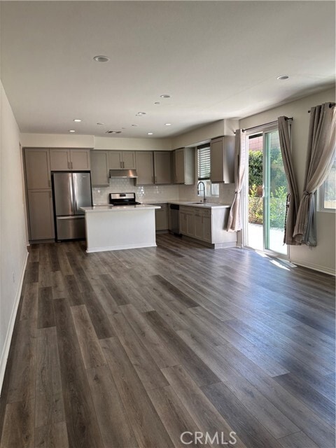 Building Photo - 2161 Citrus Pl