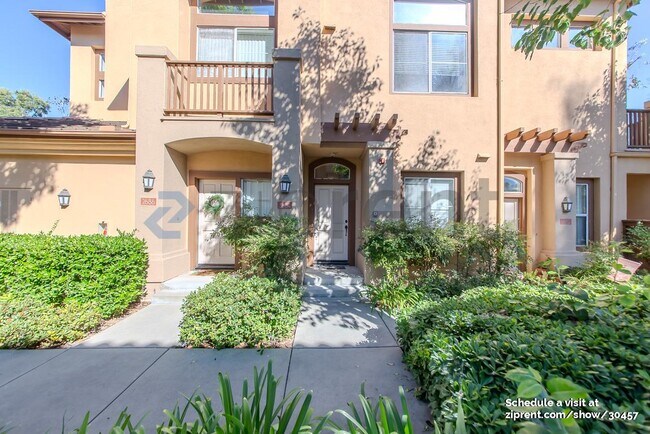 Building Photo - 2684 Dunstan Dr