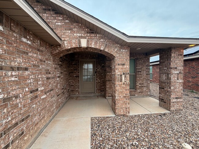 Building Photo - 1109 Wagon Wy.