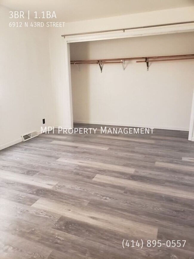 Foto del edificio - 6912 N 43RD St