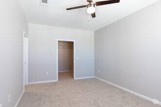 1 BR, 1 BA - 1017 SF - Bedroom - Towne West
