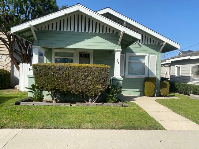 Foto del edificio - 213 W Dexter St