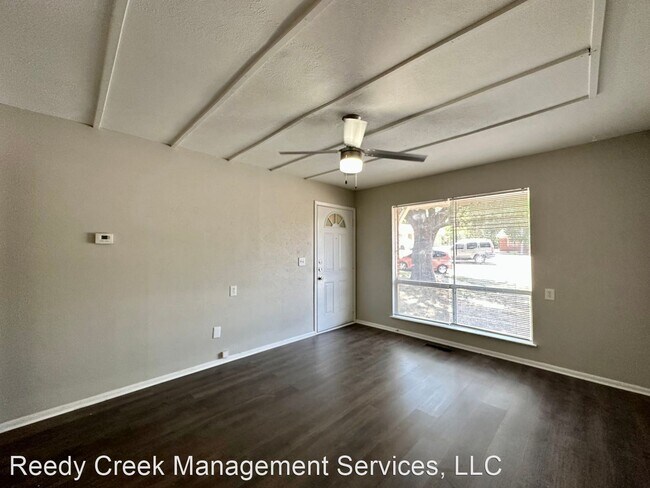 Foto del edificio - 2 br, 1 bath House - 6404 Waynewood Court