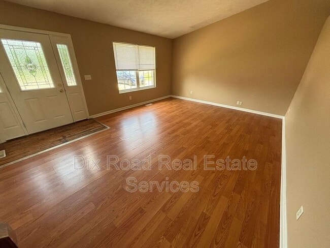 Building Photo - 786 Ginger Ridge Dr