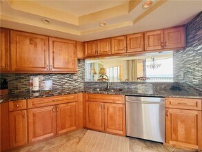 Building Photo - 9500 S Ocean Dr