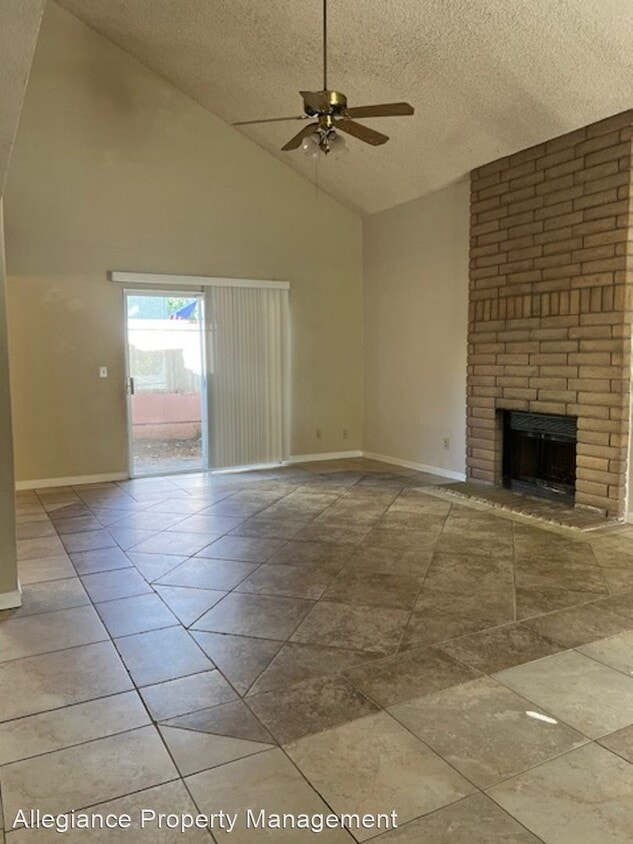 Building Photo - 3 br, 2.5 bath House - 8149 Glen Alta Way
