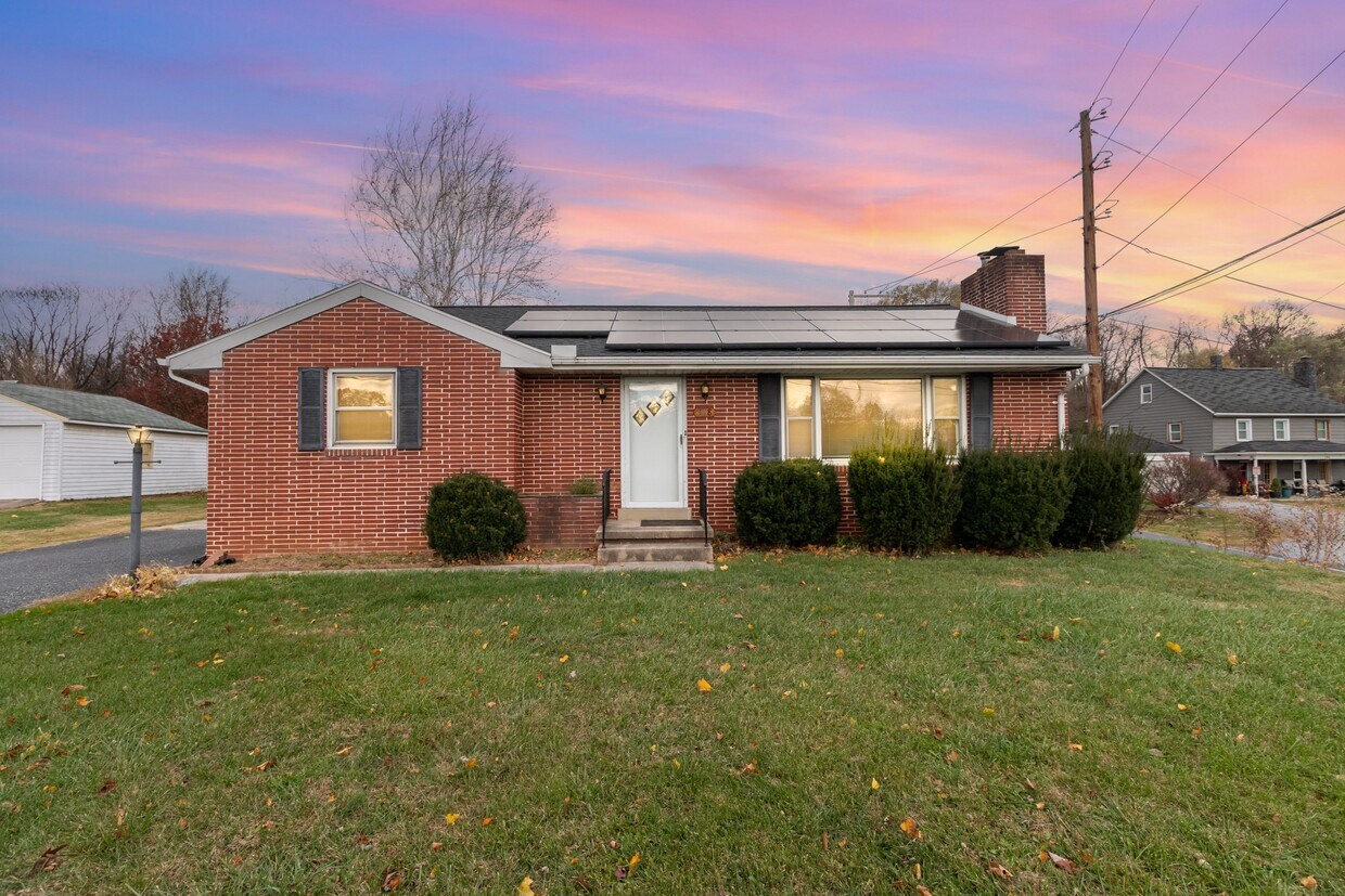 Foto principal - 388 Pleasant View Rd