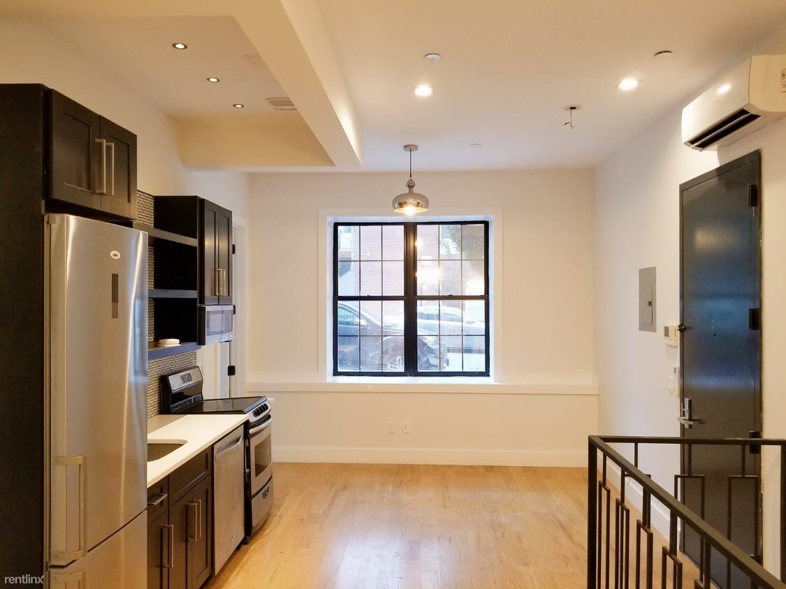 4 br, 1 bath - 173 Humboldt St - 4 br, 1 bath  - 173 Humboldt St