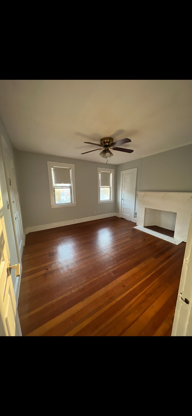 Bedroom2/Living room - 22 S Main St