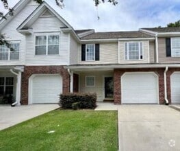 Building Photo - 208 Darcy Ave