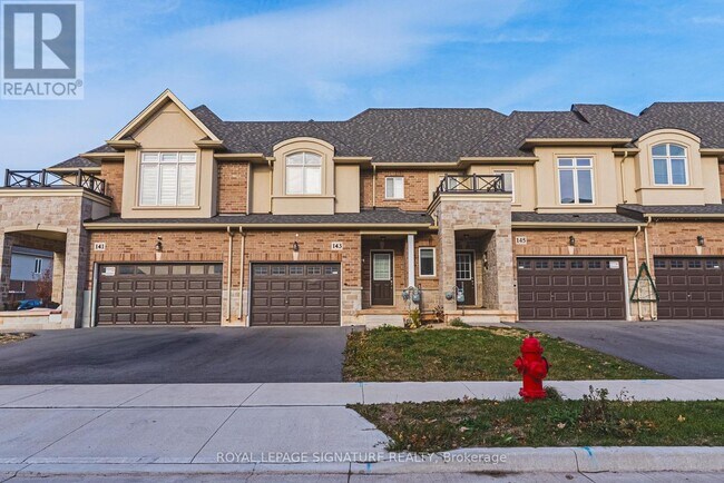 Photo du bâtiment - 143 Sonoma Ln