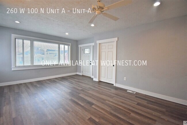 Building Photo - No Deposit Option! Remodeled 3 Bed Lehi To...