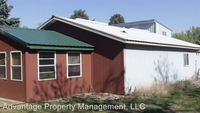 Foto del edificio - 3 br, 2 bath House - 46868 298th St