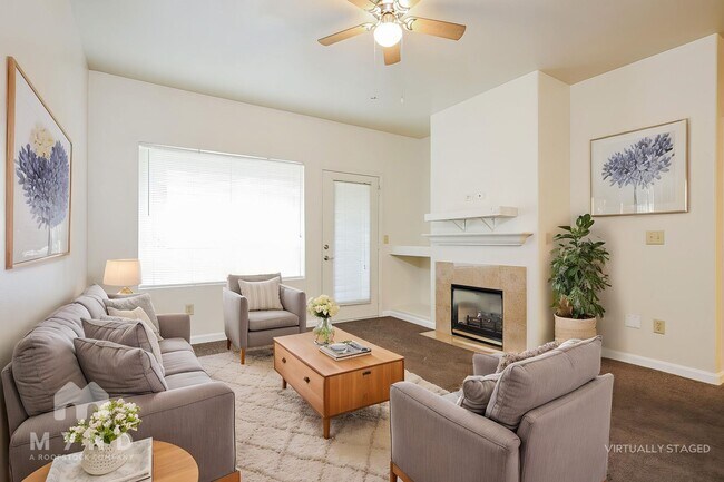 Foto del edificio - 900 S Meadows Pkwy