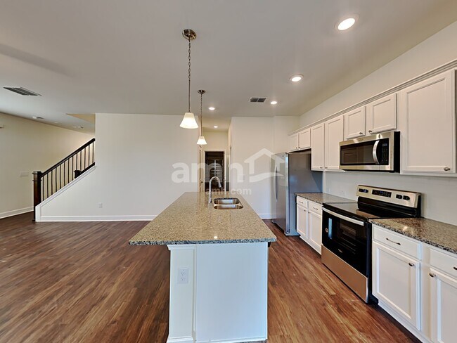 Building Photo - 33817 Night Lily Drive