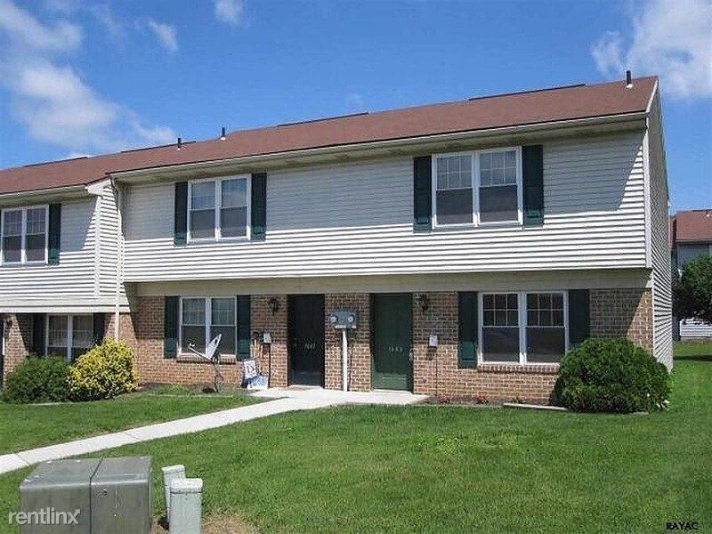 Foto principal - 3 br, 1.5 bath Condo - 1643 Long Drive