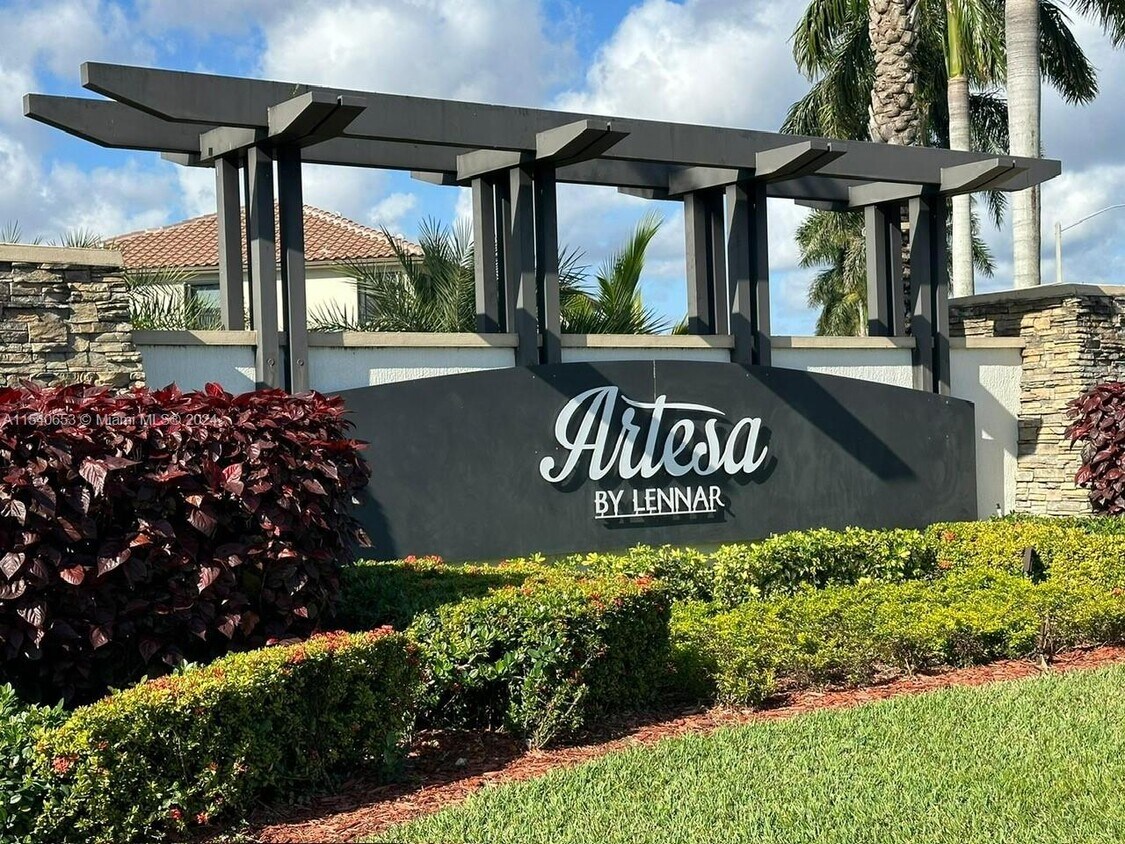 Foto principal - 11417 SW 250th St