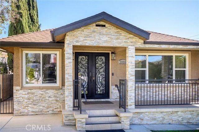 Foto del edificio - 1016 Linden Ave