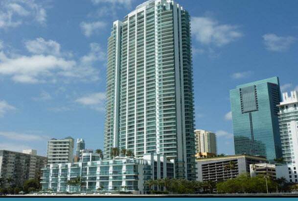 Foto del edificio - 1331 Brickell Bay Dr