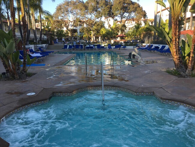 Foto del edificio - 2005 Costa Del Mar Rd