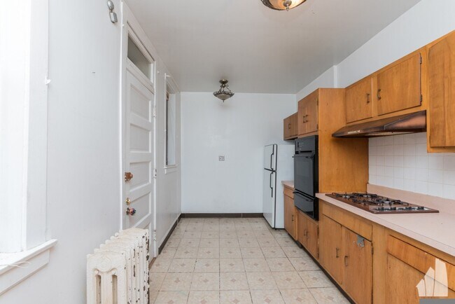 Foto del edificio - 2253 W Argyle St