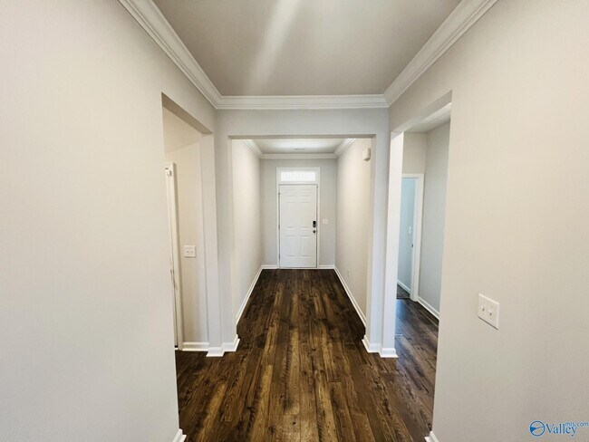 Foto del edificio - 107 Caden Ct