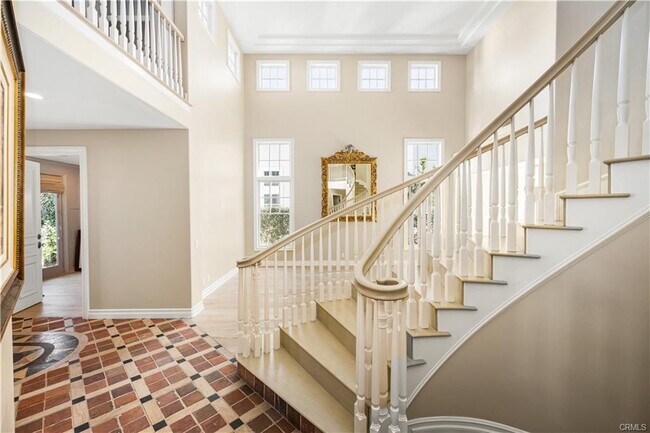 Building Photo - 7 Crooked Stick Dr
