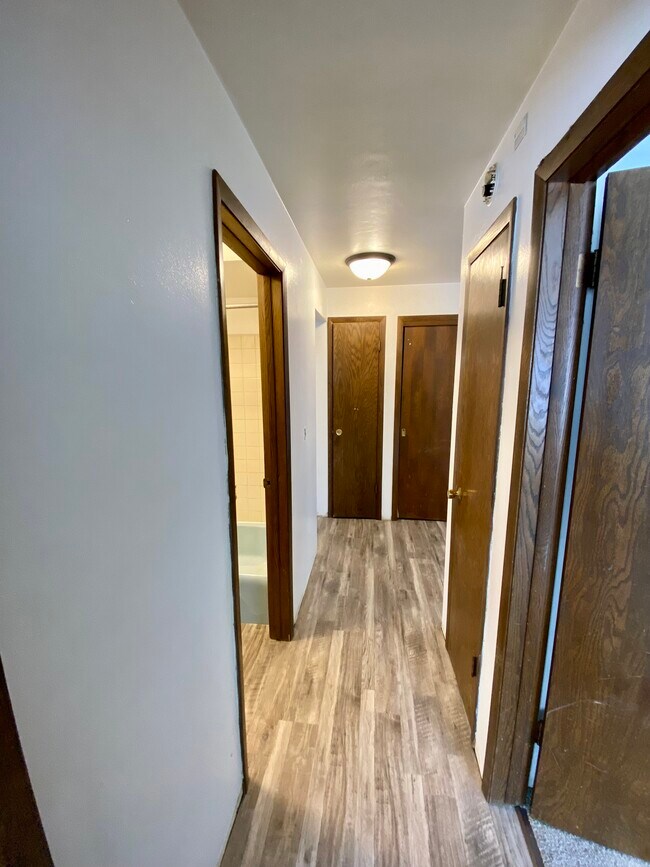 Foto del edificio - 207 Lakeview Ave