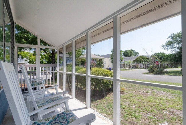 Foto del edificio - 901 Seafarer Dr