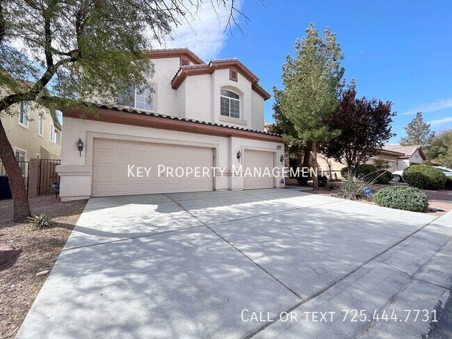 Foto del edificio - 5 BEDROOM 2 STORY HOME IN SOUTHERN HIGHLANDS!