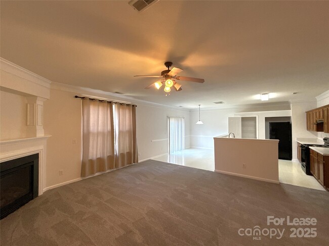 Building Photo - 2807 Forest Grove Ct