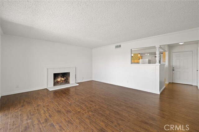 Building Photo - 1852 E Turmont St